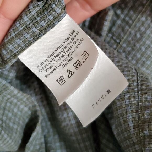 Eddie Bauer | Short Sleeved Button-down - Picture 5 of 6